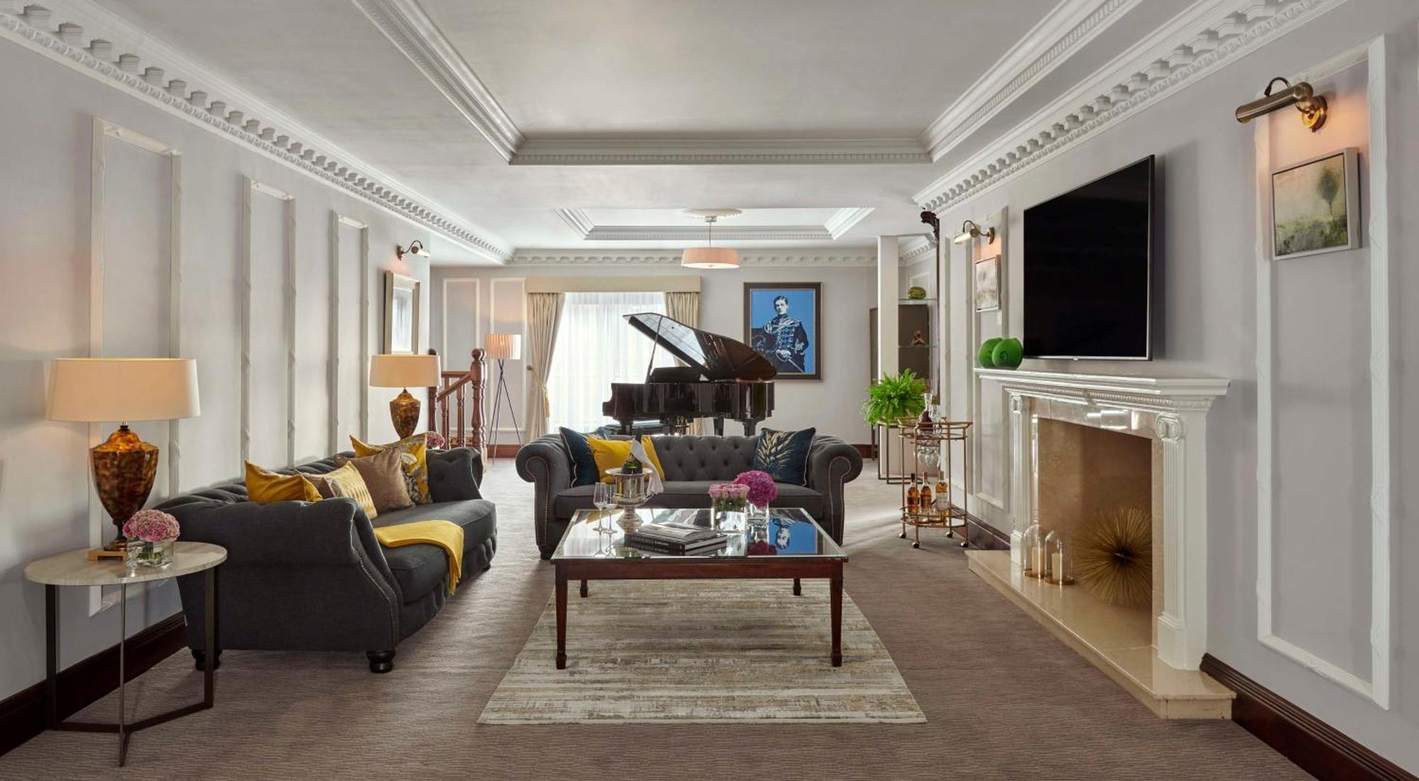 Hyatt Regency London - The Churchill Exterior photo 3D interior visualization