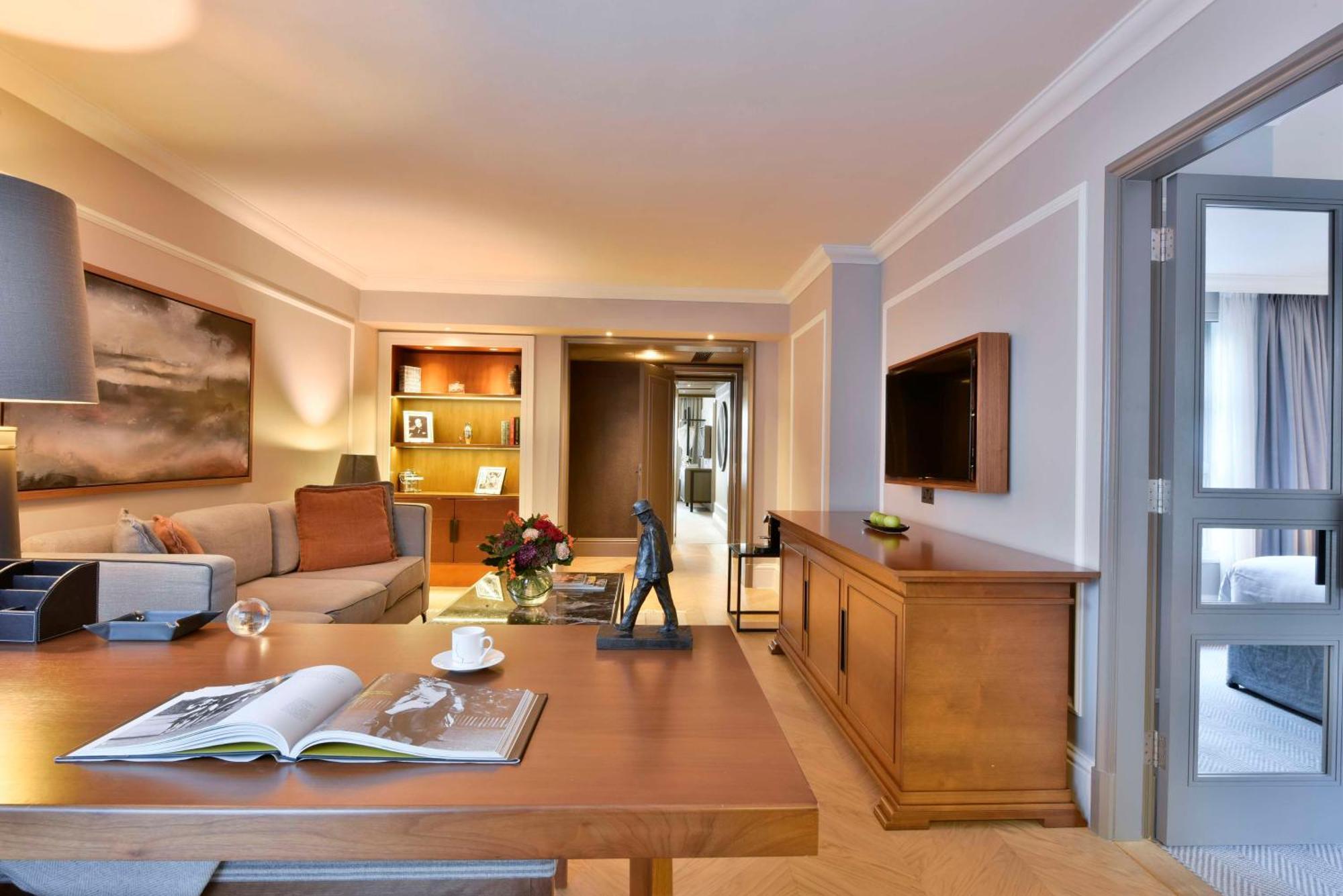 Hyatt Regency London - The Churchill Exterior photo