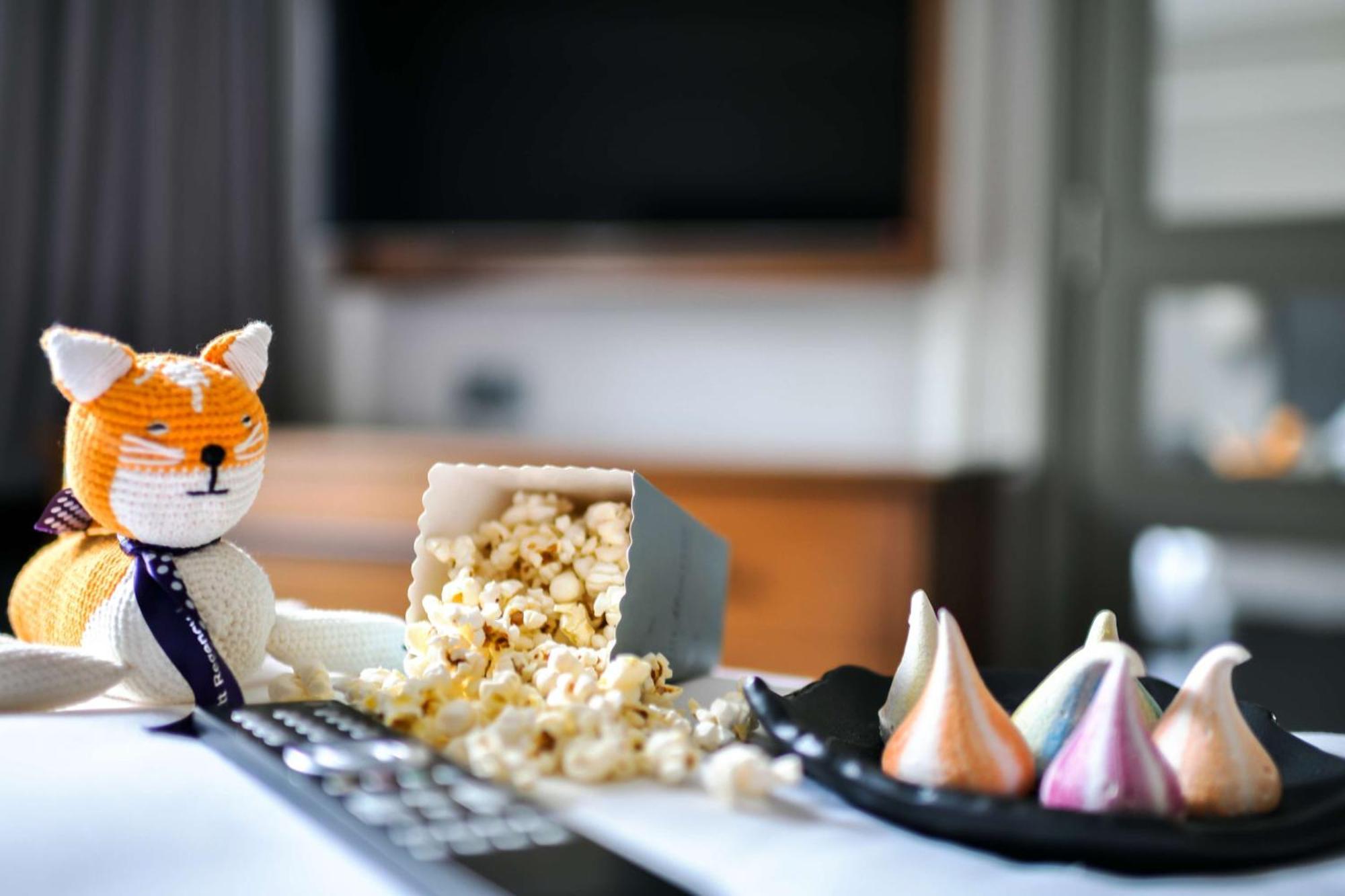 Hyatt Regency London - The Churchill Exterior photo Popcorn and meringues