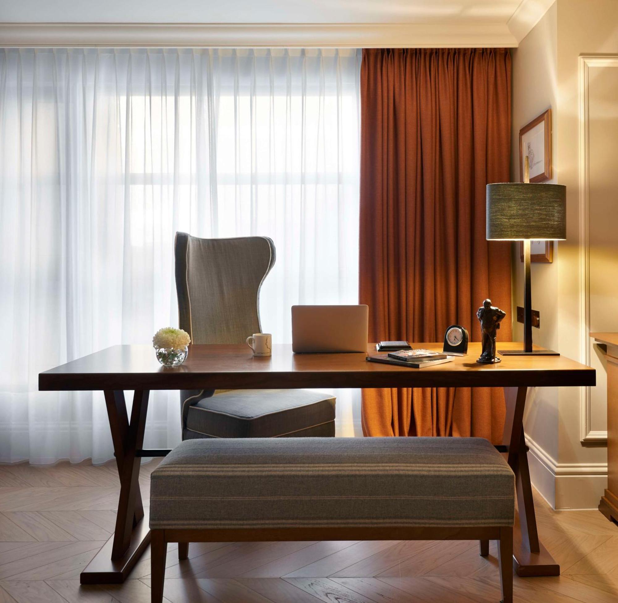 Hyatt Regency London - The Churchill Exterior photo